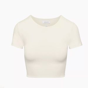 Babaton Contour Crew Cropped T-shirt